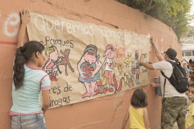 Affiches réalisées par les enfants pour revendiquer leurs droits