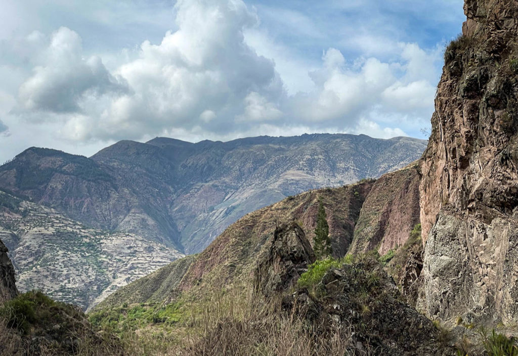 Imagen de montañas en Perú