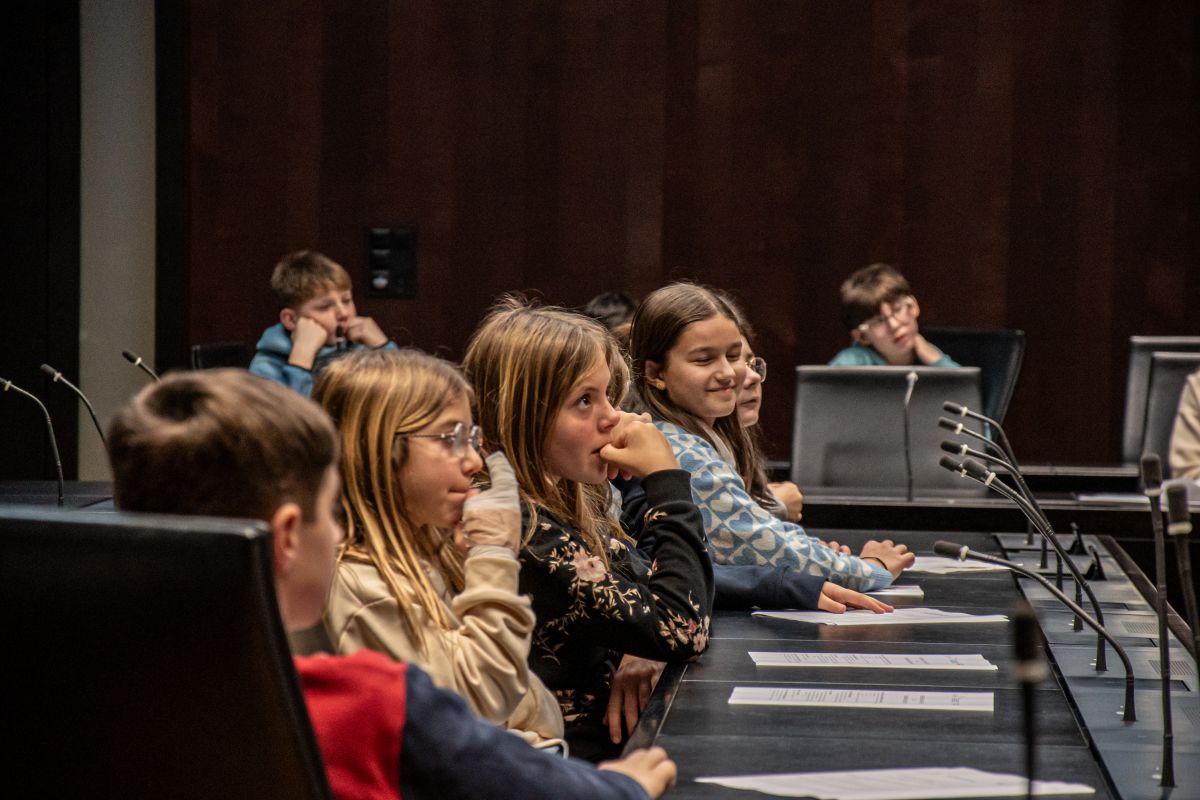 You are currently viewing Les enfants au cœur du débat politique :  de la Conférence romande au Palais fédéral​